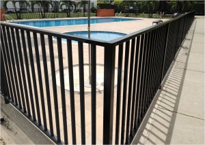 pintura-reja-piscina.2JPG